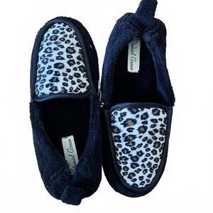 Daniel Green Alexa Black Cheetah Leopard‎ Print Black Fleece Closed Toe Slippers